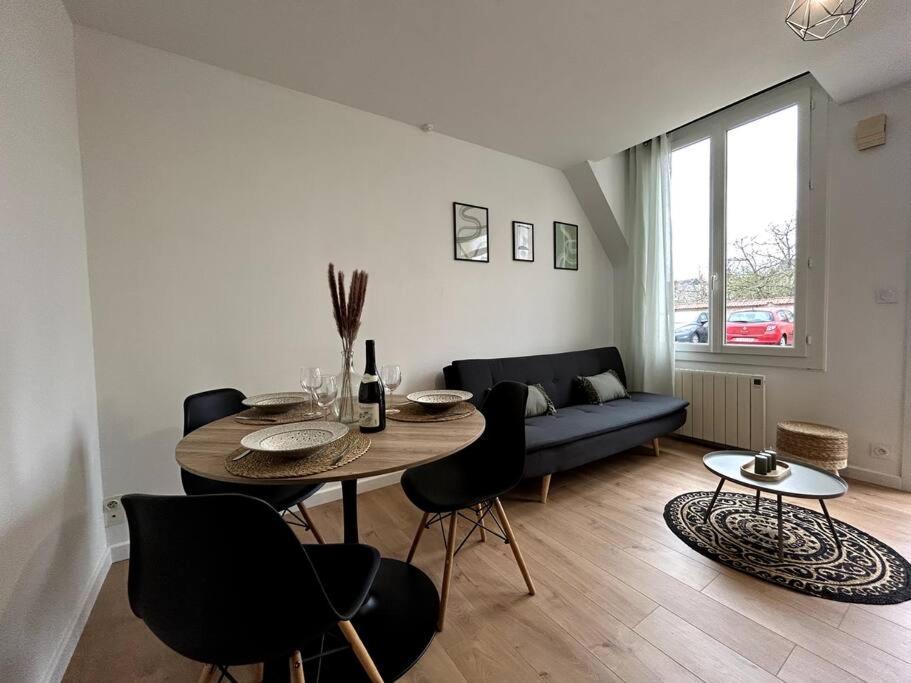 Logement Neuf - Proximite Centre Bourges Buitenkant foto