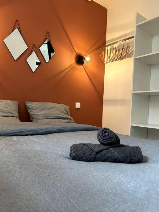 Logement Neuf - Proximite Centre Bourges Buitenkant foto